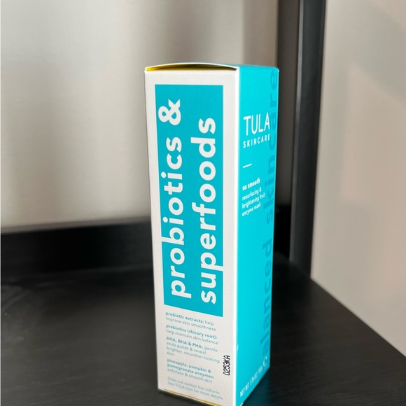 Tula So Smooth Resurfacing & Brightening Fruit Enzyme Mask - Picture 3 of 4